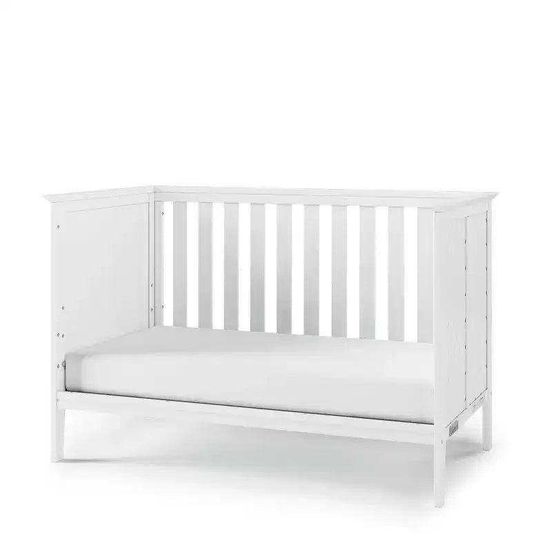 Lit de bébé convertible 3-en-1, se transforme en lit de jour, en lit d'enfant, 3 positions de matelas, non toxique, finition sécuritaire pour bébé
