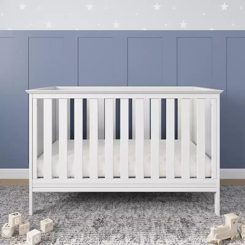 Lit de bébé convertible 3-en-1, se transforme en lit de jour, en lit d'enfant, 3 positions de matelas, non toxique, finition sécuritaire pour bébé